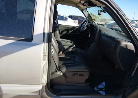 2004 Chevrolet Silverado 1500 Lt z USA, uszkodzony, nr VIN 2GCEC13T741362829